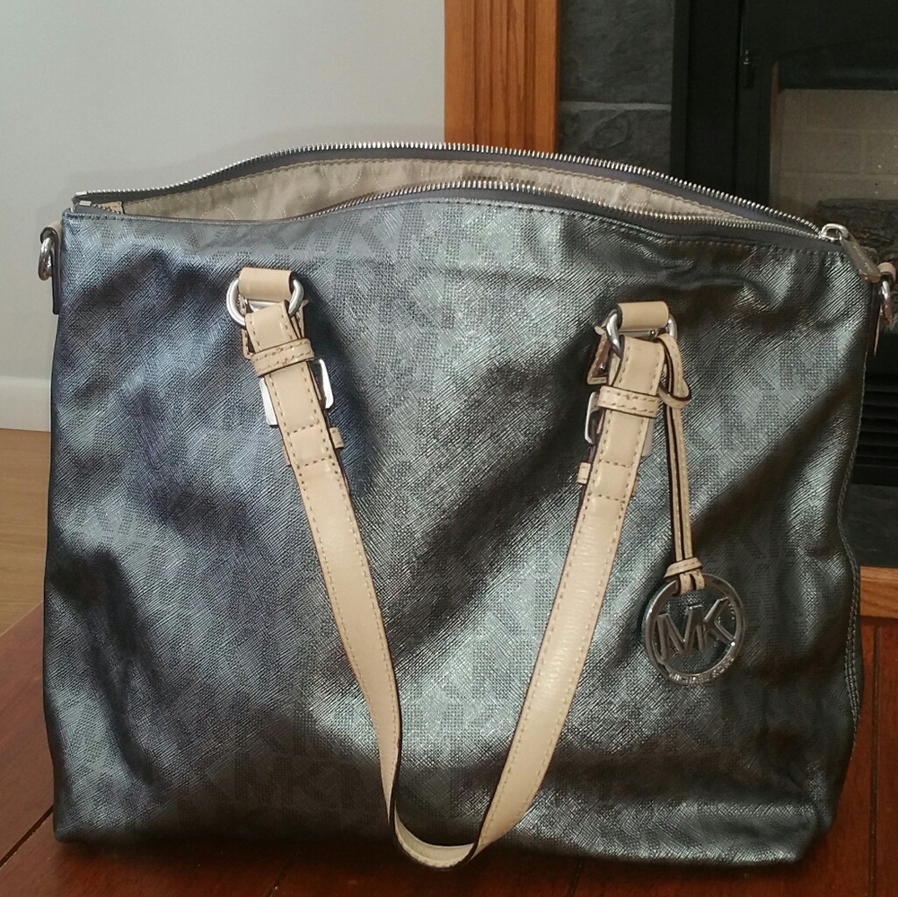 Rare Michael Kors purse
